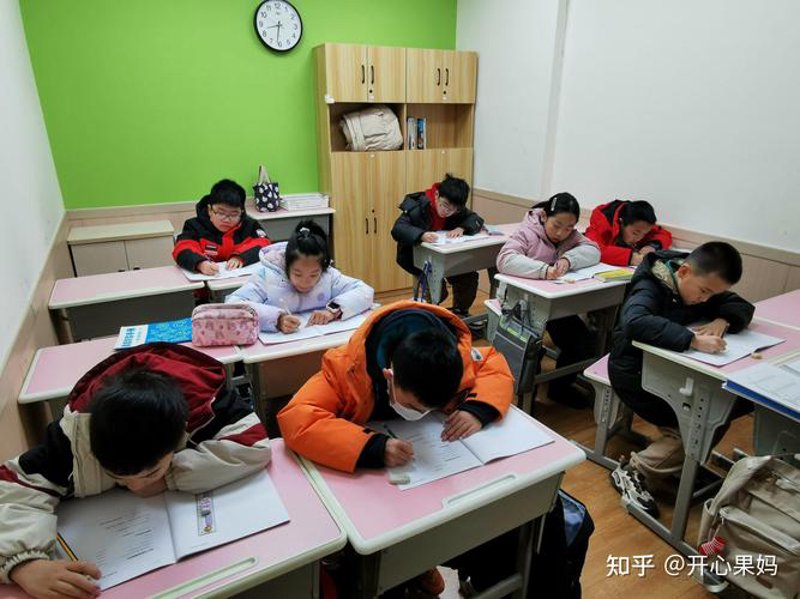 中小学课外辅导市场动态